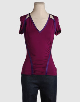 TOP WEAR Short sleeve t-shirts WOMEN on YOOX.COM