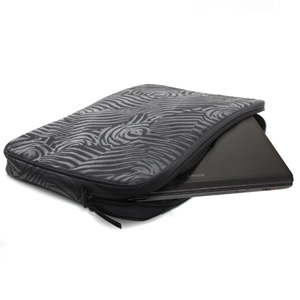 Volchromatic 16 Inch laptop sleeve -