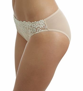 Wacoal Embrace Lace Briefs