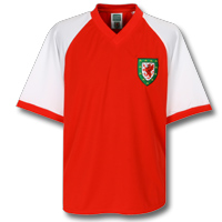 wales 1982 Home Retro Shirt.