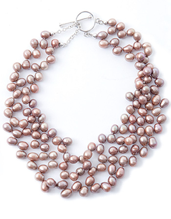 Rose Pearl Necklace