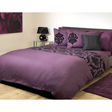 Wilkinson Plus Buckingham Duvet Set Aubergine Kingsize