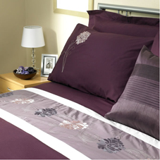 Wilkinson Plus Esther Duvet Set Aubergine Kingsize