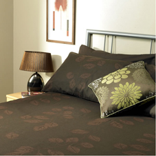 Wilkinson Plus Leaf Duvet Set Chocolate Double