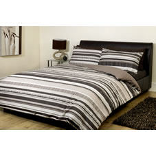 Wilkinson Plus Zinnia Duvet Set Chocolate Double