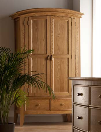 Caprio Solid Oak 2 Door 2 Drawer Wardrobe