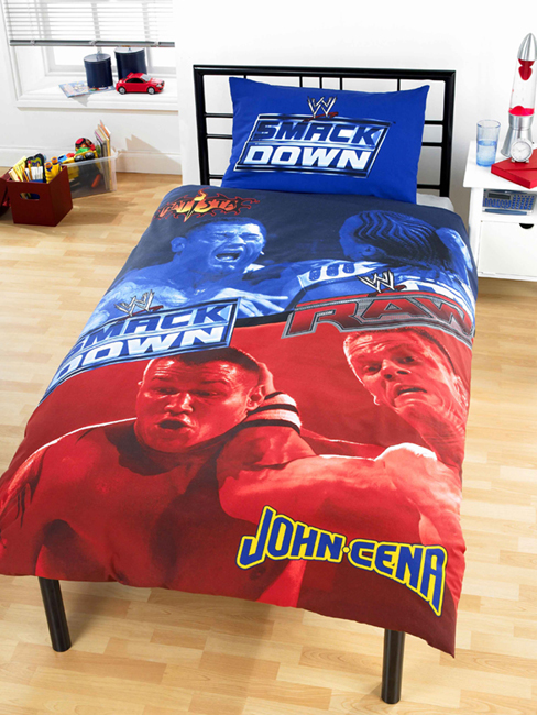 WWE Wrestling WWE Raw Vs Smackdown `plit`Wrestling Duvet Cover and Pillowcase Bedding